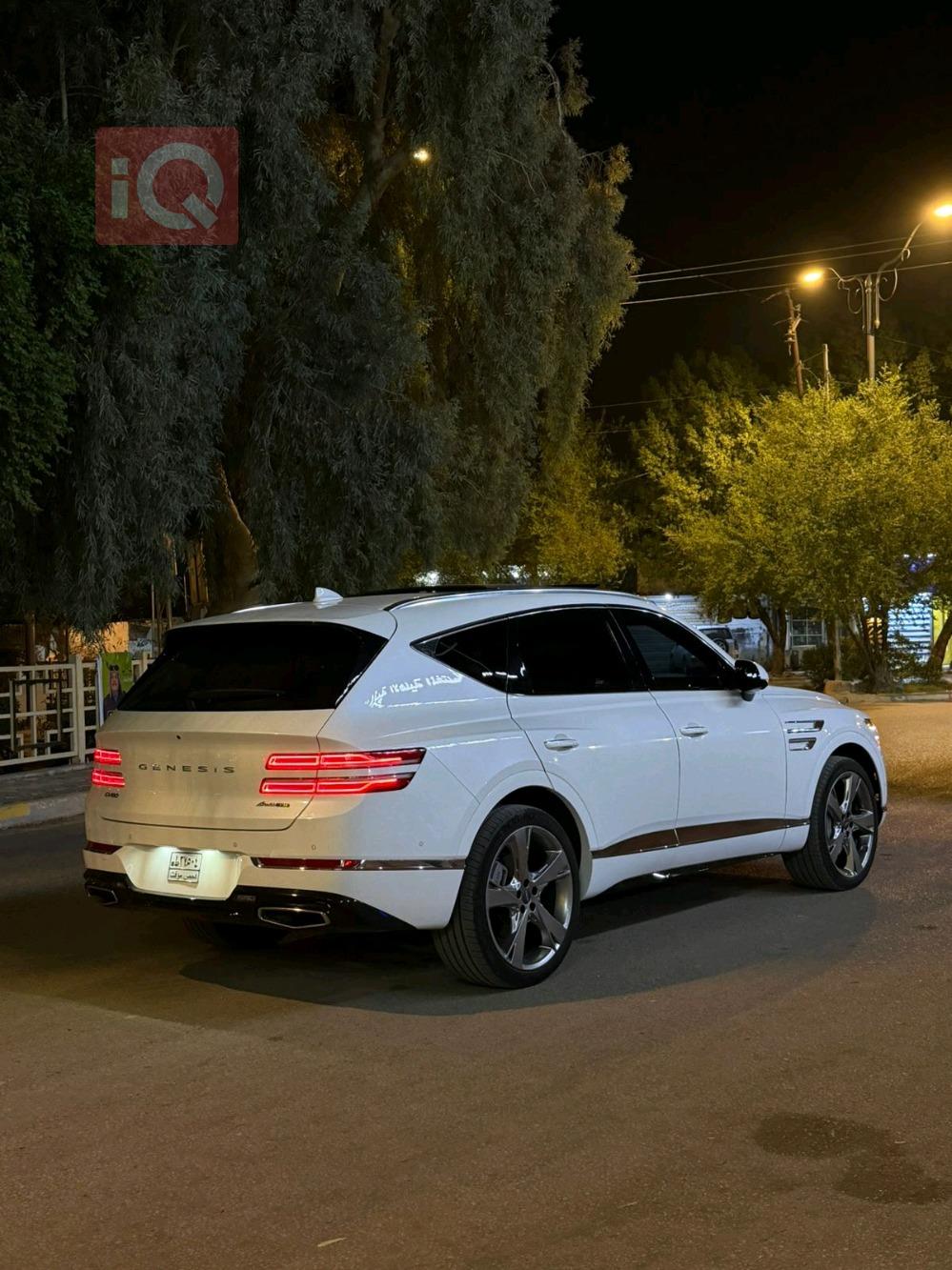 جێنسس GV80